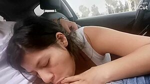 Latina girlfriend’s amateur blowjob and handjob combo