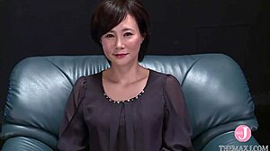 业余家庭主妇在和Luna Akasaka进行交时大声吟