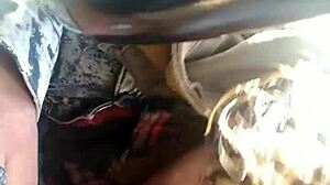 I sucked his cock deepthroat in the car until he cumshot outdoors