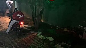 novinha gets facial from pizza guy in towel