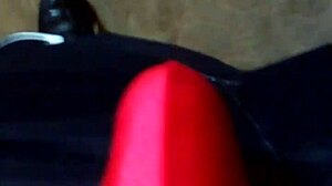 i can't beleive how that bulge is making me so excited in this gay scene, it's driving me crazy and i want more