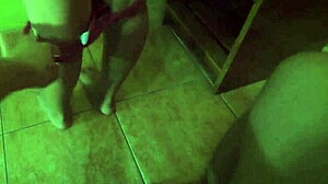 Mi Chica En Cuatro Con Traje Rojo