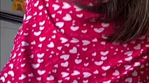 Repidito con mi prima gabriela se come toda la leche en la cocina