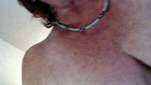 Sexy Dawnskye1962 Gags on Dildo with Sloppy Deepthroat for Jamjam