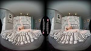 Solo Teen 18+ Brunette Lana Tylor Is Masturbating In Vr