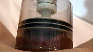 i'm pumping my pussy hard on webcam