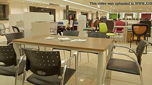 Sexy Boliviana Model in Full HD Casting on Sofa