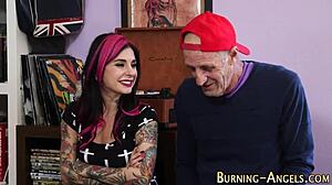 fetish sluts in hd threesome, sharing cum facial