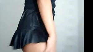 Lyany Sil Performs Naked Dance