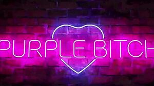 Ahri and Vayne with fake male body and huge toys