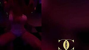 that fun of the two blondes at the party