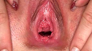 i love when my girly neighbour licks my snatch in this art movie scene.