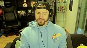 What a loser does with goddesses