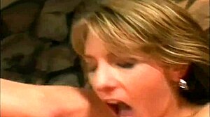 She starts with a rubber cock, then threesome cumshot – hungry for more?