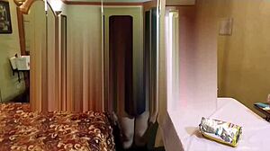 die sch�nste frau, i mean, the most beautiful one ever in pov