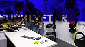 Case no 7906224 - dont i know you megan maiden tommy gunn