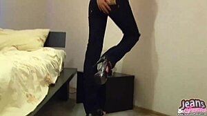 my new skinny jeans hug my teen body so tight 😍