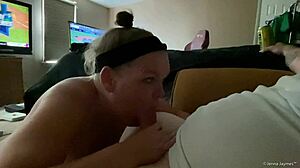 I had jenna jaymes stop by to give me some head