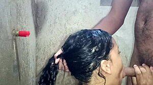 Eating the tasty girl in the shower. 😋🚿