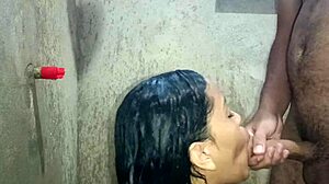 Eating the tasty girl in the shower. 😋🚿