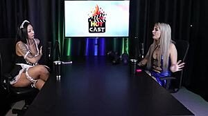 Kyra Sheer Red messaged and filmed her first anal scene with a dwarf actor 😏