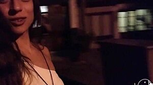 N�o aguentei de tes�o e gozei no avi�o - venusss model - vlog da venus 1