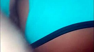 Comi a pequena do pedreiro safada na bunduda da escola de pijaminha curtinho