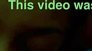 na piscina do motel aquela negra sexy oferece mamada intensa