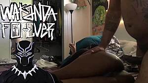 Ebony Bubble Butt Bends Over