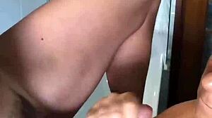 I rub clit then suck Jones' big cock till cum in mouth! 😍