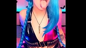 Hey, alicebong, what's in this ahegao compilation from your cosplay?