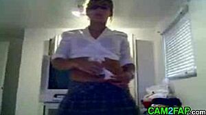 i'm a teen girl on webcam showing amateur sex for free.