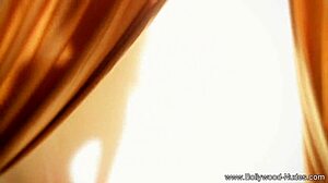 She wants peace on earth 🌍