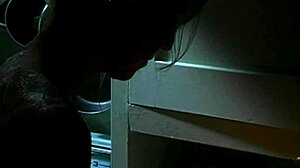 Sexy nude bath girl 😍