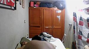 I gave oral to an unfaithfull gordibuena mexicana at home, but it was a mistakke