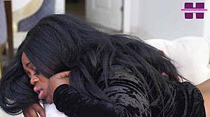 Bang Sexy Lady to Make Her Scream Love