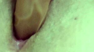 sexy milf enjoys webcam toy session privately