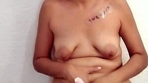 Latina Annie Pleases With Natural Tits In Videocall.