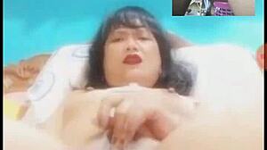 i show my dick and she shows her vagina