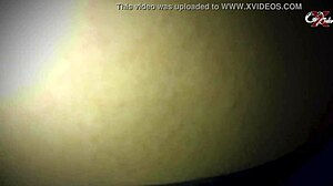 No Se Deja Coger Nada Mas Asi Morena Colegiala Se Echa En La Cama Esperando A Que Le Llene El Culo Con Mi Verga