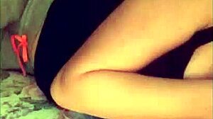 girl masturbates intensely in bold session