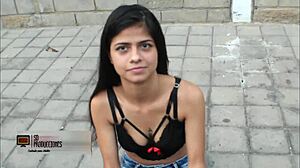 le ofrezco dinero a puta en calle para chupar polla de manera increible historia completa