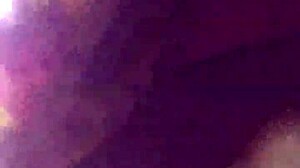 B� liếm lồn em họ ang ngủ