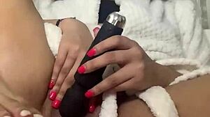 ariel love masturbates her creamy ebony pussy with clit stimulation in california