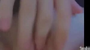 Naughty student sends nudes to her teacher - joyliii?