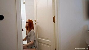 omg, redhead with tight body got drilled in shower... damn, so hottt!!