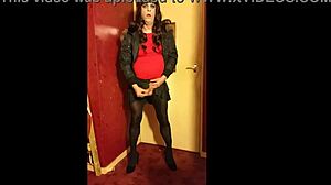 Homemade Trio Loves Ass-to-Mouth and Cum Swallowing