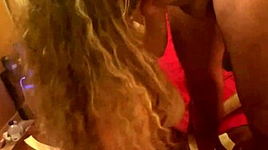 threesome with my hot wife and friend, she sucked both cocks 😏