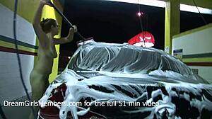 cute nerdy teen flashing and masturbating in risky tampa spots, so hot!