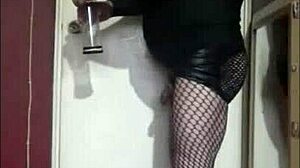 Bisexual Crossdresser Pumps Bigger